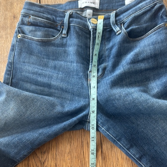 FRAME Le High Straight Jeans with Raw Hem 26 - Picture 5 of 8